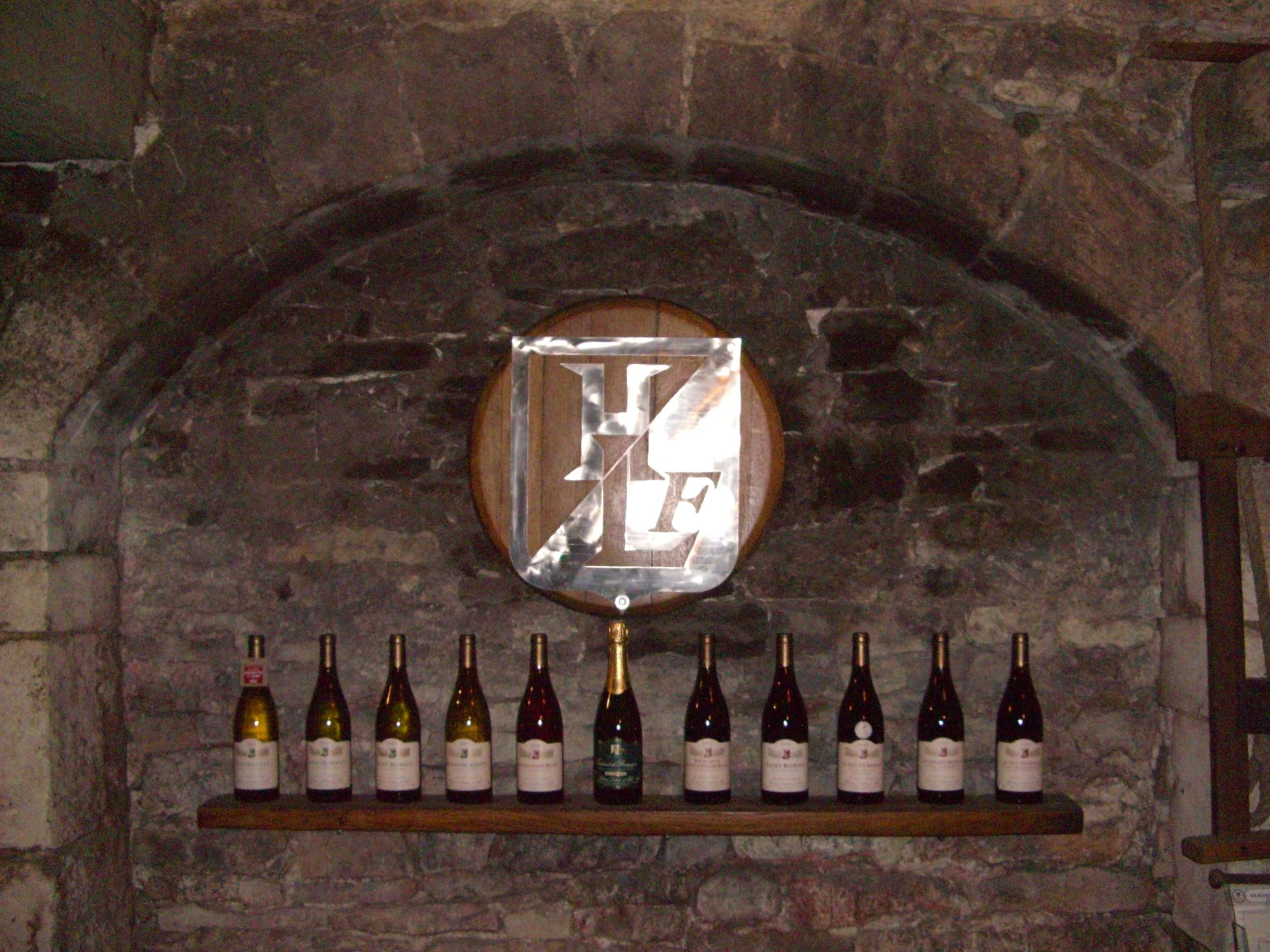 DOMAINE HENRI LATOUR ET FILS